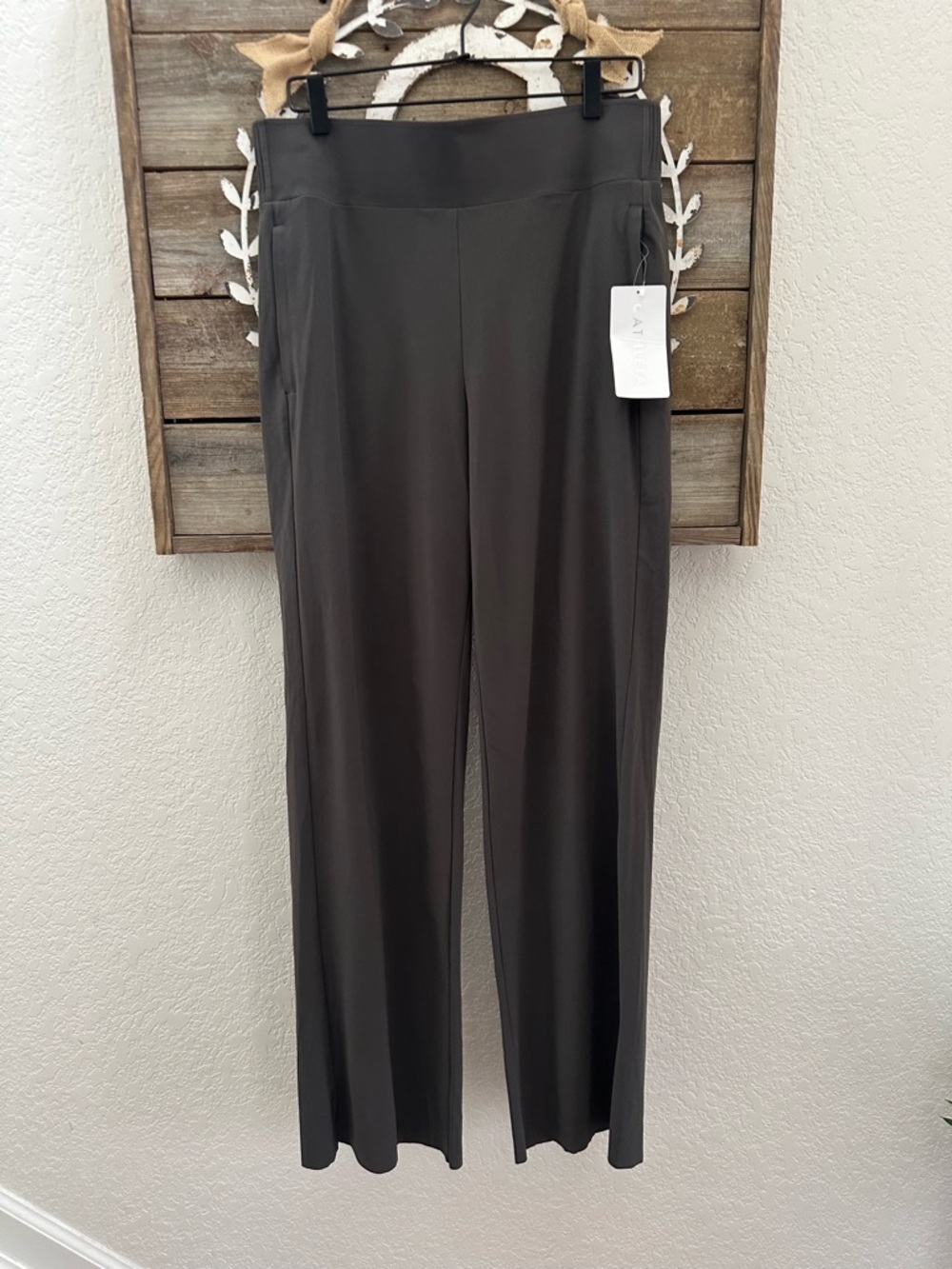 Athleta Cosmic Women's Wide-Leg Pull-On Pants in Dark Gray ladies L TALL NWT
